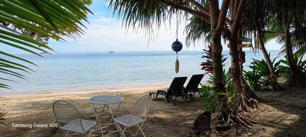 Tente pour 2 personnes, avec terrasse ainsi que jardin et vue dans DOM-TOM - 2