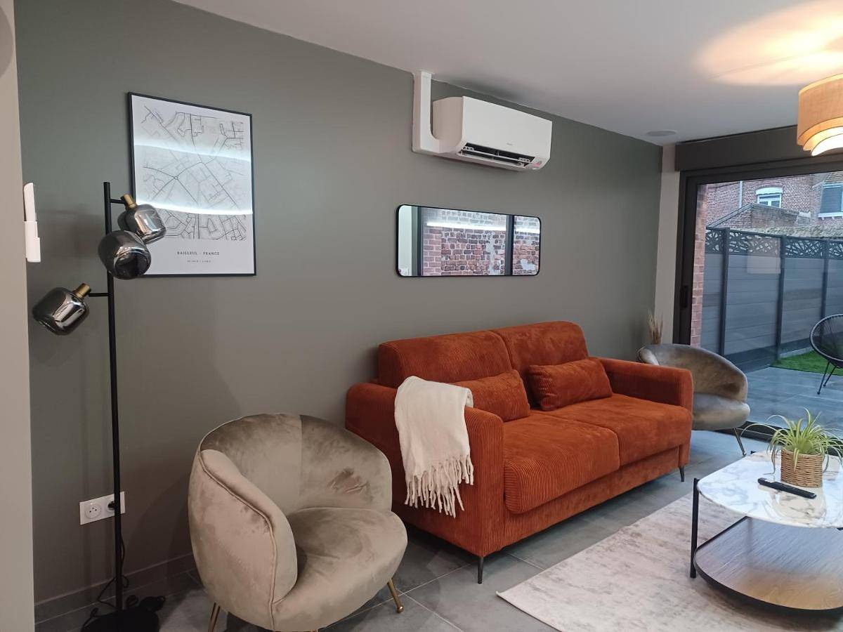 Appartement entier, Plain-pied accès facile idéal séjour tranquille in Bailleul, Région de Dunkerque