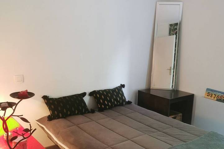 Entire apartment, Biarritz charming two-room apartment with garden and parking! in Biarritz, Bayonne region