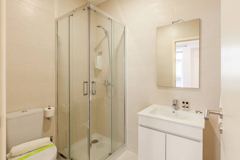 D&S - Villa Apartments & Suites Ii in Sé (Porto), Oporto