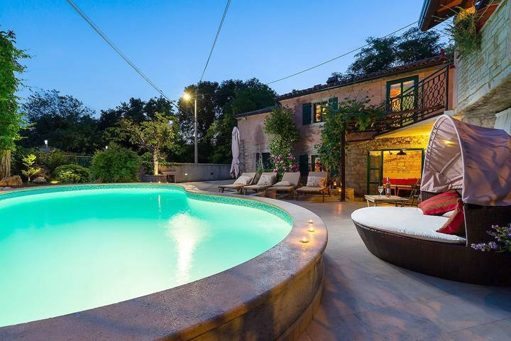Villa für 6 Personen, mit Pool und Garten in Zentralistrien - 2