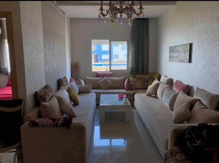 Appartement de vacances pour 6 personnes, avec vue et terrasse ainsi que piscine et jardin