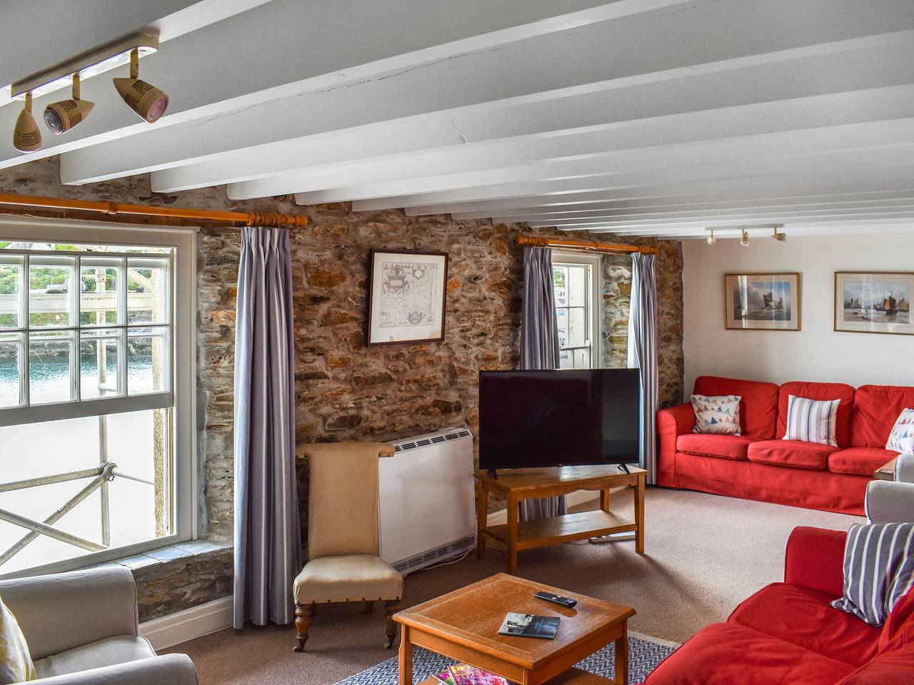 Corner Cottage - Uk47402 in Mevagissey, Cornwall