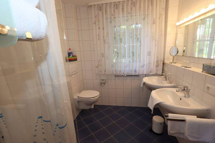 Ferienwohnung für 2 Personen, mit Balkon in Bad Steben - 4