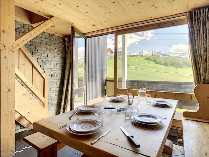 Chalet voor 6 personen, met terras in Les Menuires