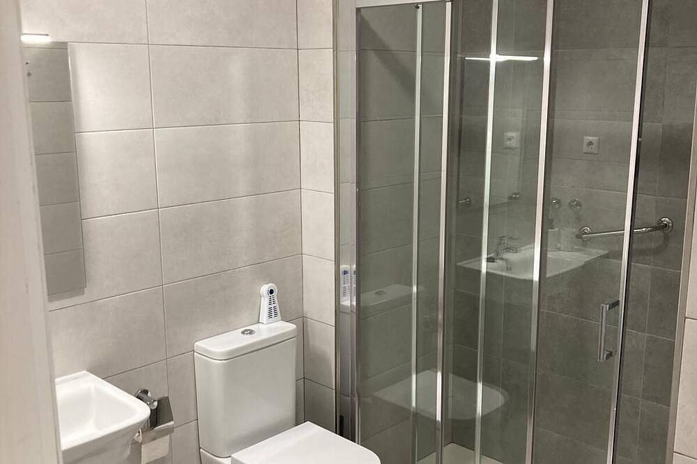 Apartamento entero, Vacation apartment with private roof terrace within walking distance of the city center and beach in Golf Resorts Murcia, Mar Menor
