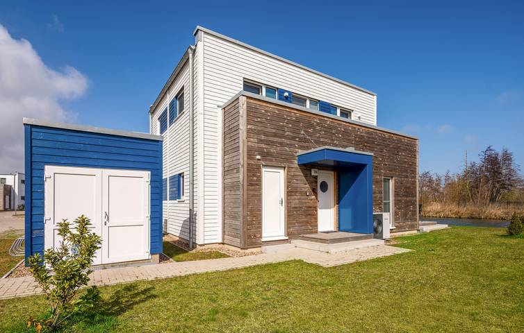 Ferienhaus für 4 Personen, mit Sauna und Terrasse sowie Garten und Seeblick in Wesermarsch - 3