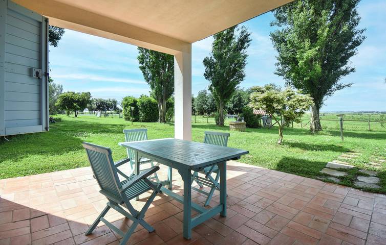 Charmante location de vacances : piscine, jardin et Wi-Fi à Pescia Romana in Montalto di Castro, Province de Viterbo