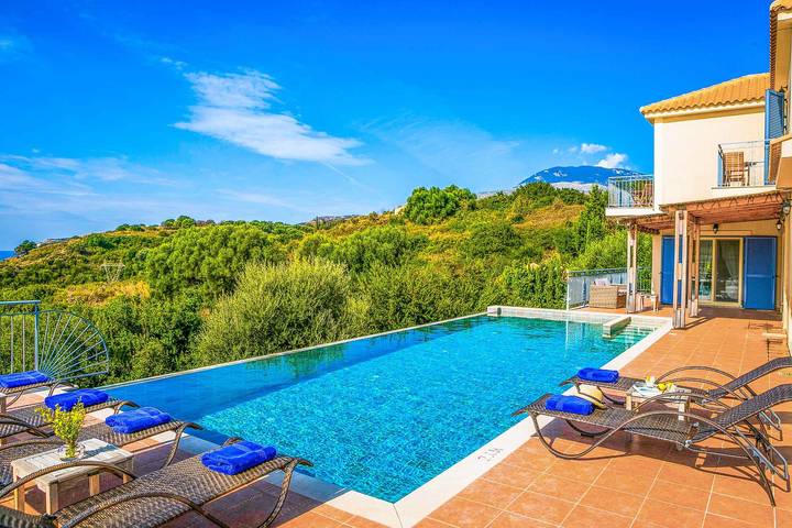 Villa pour 6 personnes, avec terrasse dans Skala - 4