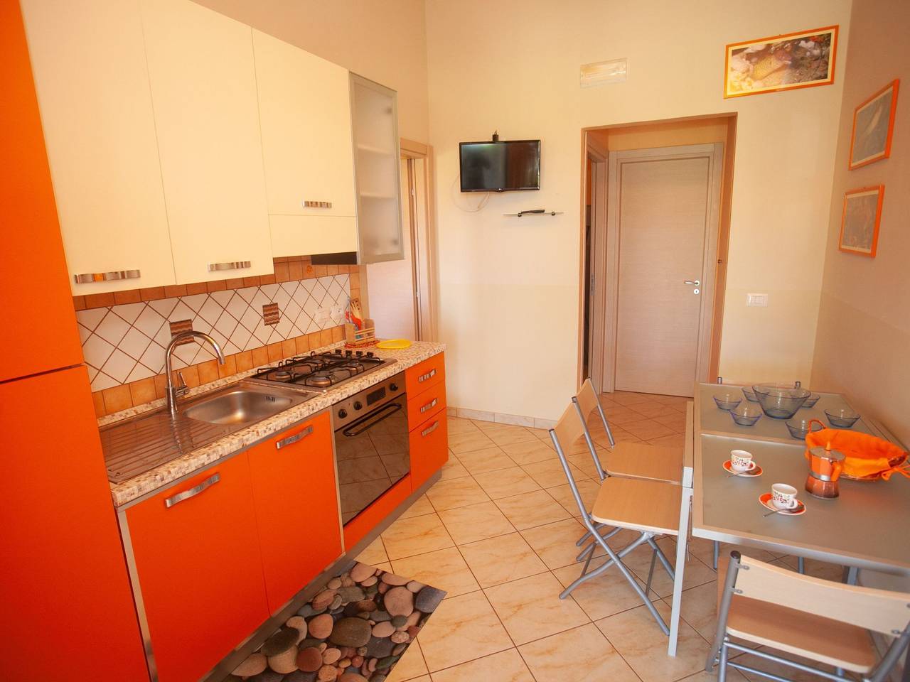 Ganze Wohnung, Luxus-Drei-Zimmer-Wohnungen mit großem Garten in Santa Maria (Vibo Valentia), Vibo Valentia Provinz