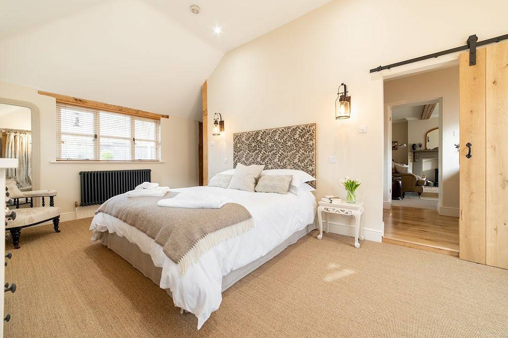 Country cottage set in a peaceful hamlet on the edge of the New Forest in Hampshire