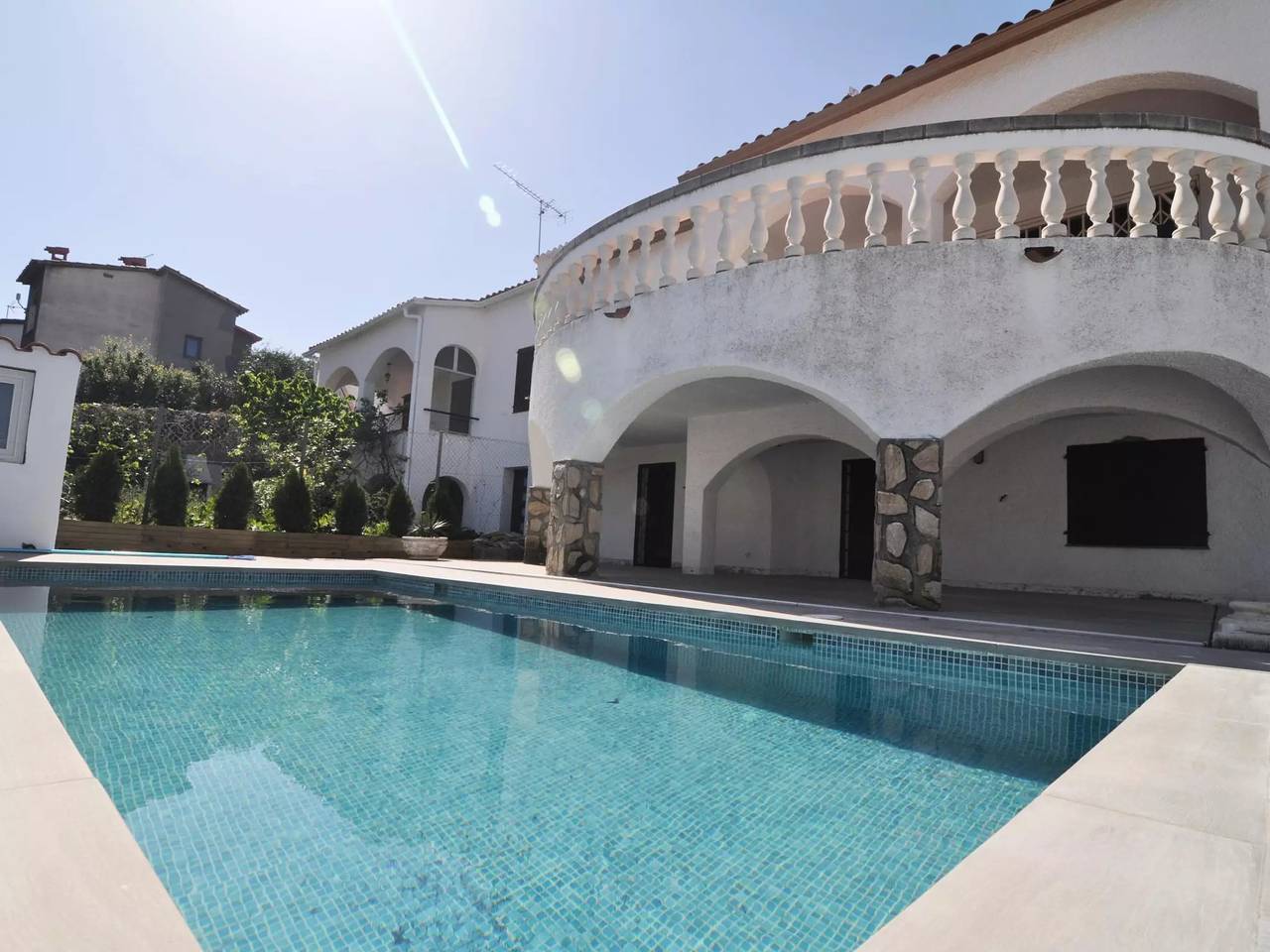 Haus 9 Personen in l'Escala, Oberampurien