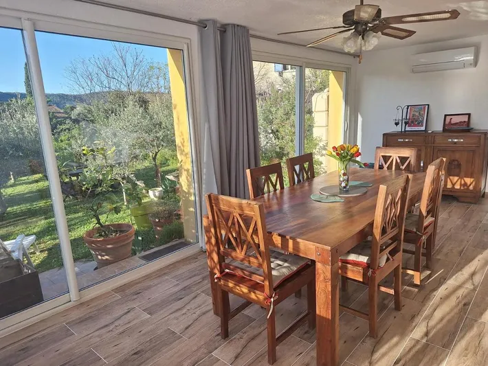 Casa de vacaciones para 6 personas, con vistas y jardín - 1