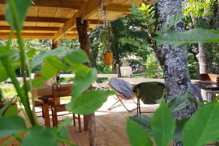 Location de vacances pour 2 personnes, avec bassin pour enfant et jacuzzi ainsi que terrasse et piscine à Saint-Péray - 2