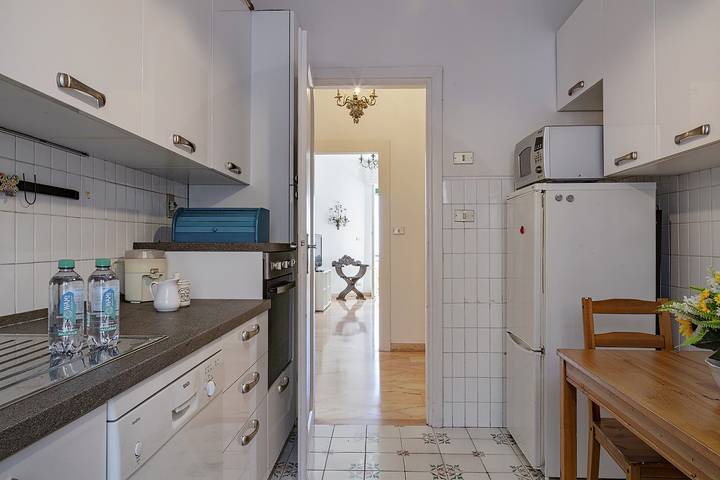 Ferienwohnung für 4 Personen, mit Balkon in Genua - 2