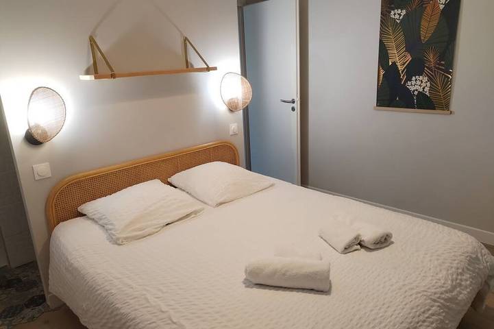 Gite 8 personnes à 15 min à pied de la plage avec piscine et spa in Les Moutiers-en-Retz, Côte de Jade
