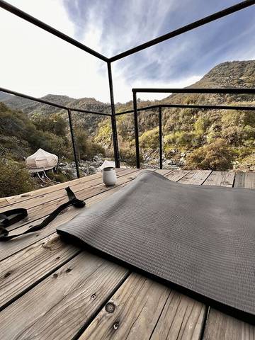 Camping for 2 Guests in Northern California, Sequoia National Park, Picture 4