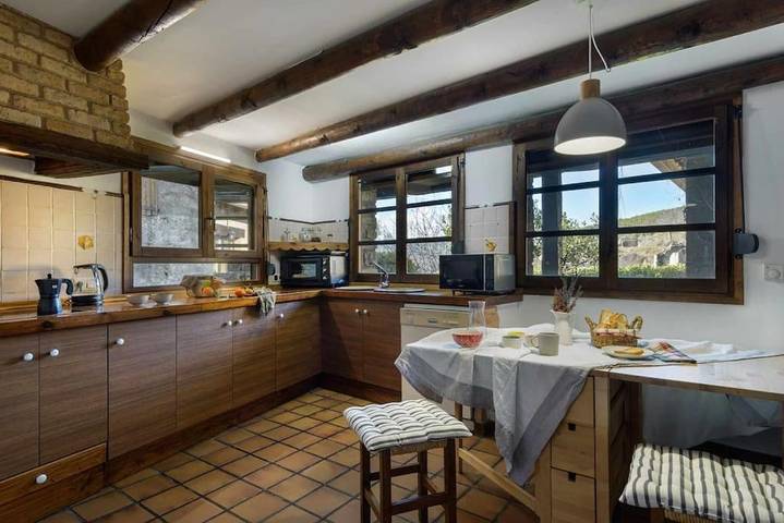 Casa de vacaciones para 6 personas, con vistas y jardín - 1