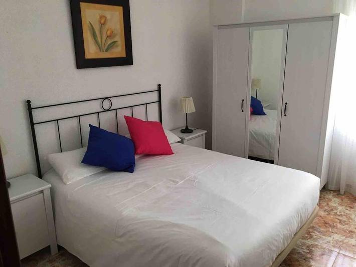 Location de vacances pour 12 personnes, avec piscine ainsi que vue et balcon à Zuheros - 4