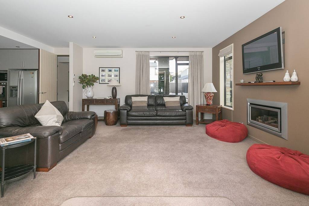 Luxus Haus am See mit sensationellen Ansichten in Wanaka, Otago