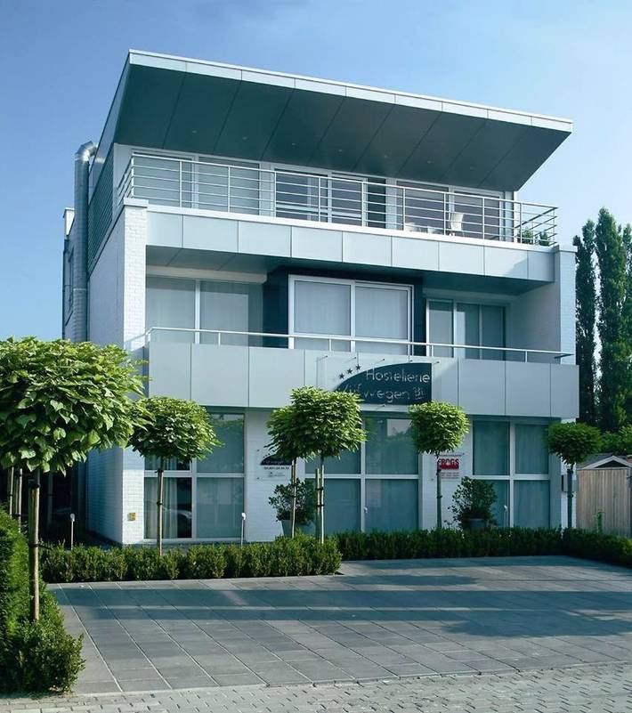 Hôtel pour 2 personnes, avec terrasse et jardin, animaux acceptés à Roeselare