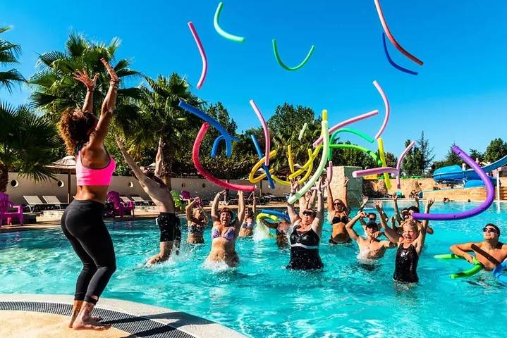 Mobil home pour 4 personnes, avec terrasse et piscine, animaux acceptés à Elne - 3