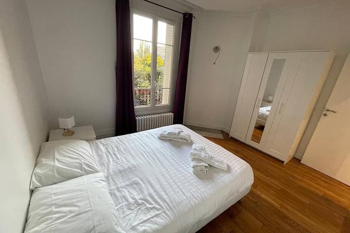 Gîte pour 4 personnes, avec balcon à Gentilly - 2