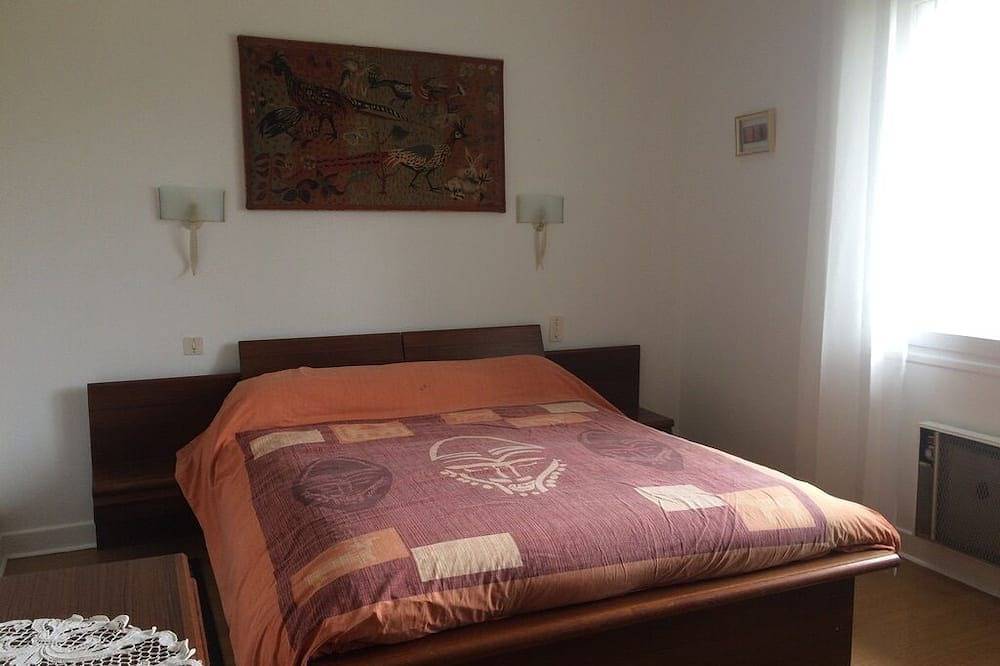 Family house with arge garden - peaceful & close to Arcachon Bay - sleeps 6 in Gujan-Mestras, Arcachon und Umgebung