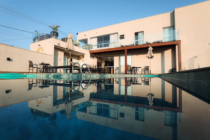 Pousadas para 2 pessoas, com jacuzzi e piscina e ainda sauna and jardim em Capitólio