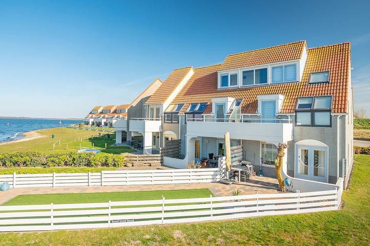 Gîte pour 4 personnes, avec terrasse, animaux acceptés
