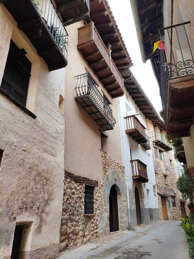 Apartamento para 6 personas, con Balcón y Vistas en Peñarroya de Tastavins