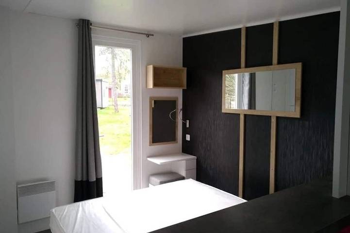 Mobil home pour 4 personnes à Saint-Mandé-sur-Brédoire - 2