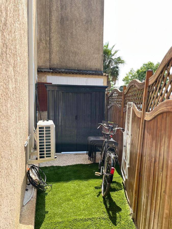 Location de vacances pour 4 personnes, avec terrasse et jardin, animaux acceptés dans Plage des Salins (Hyeres) - 2