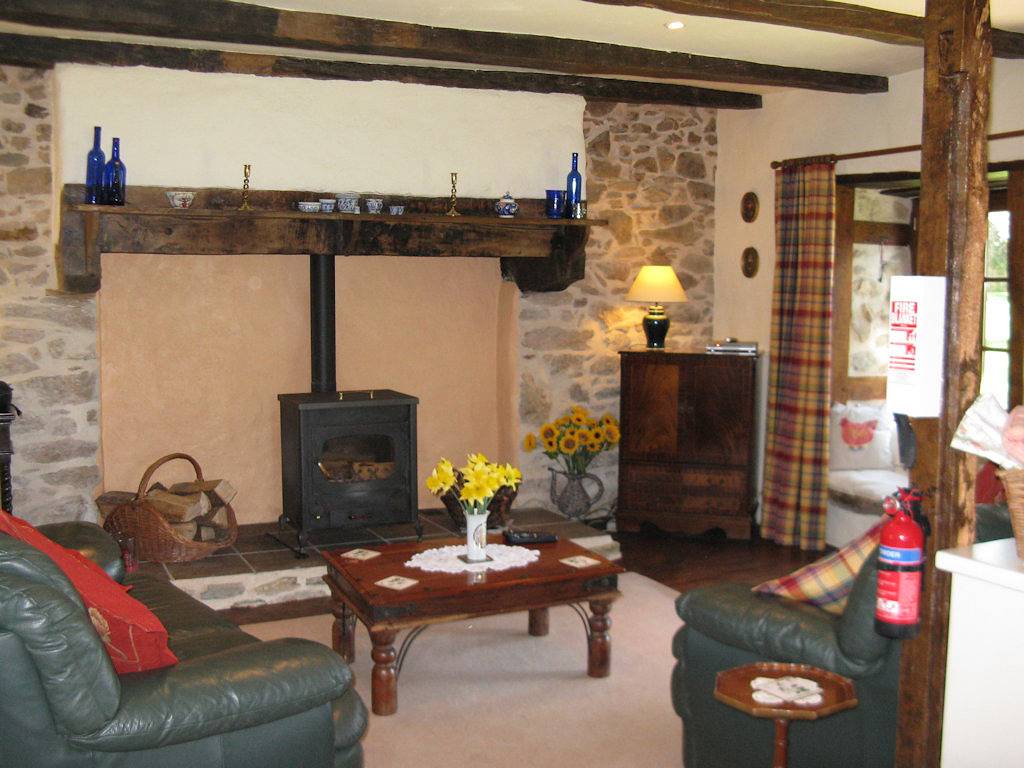 La Petite Chabrenas cottage in Meuzac, Région de Limoges