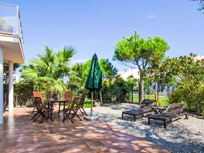 Gemütliches Ferienhaus mit Offenem Kamin in Mas Pinell, Torroella de Montgrí