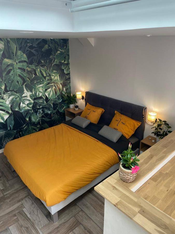 Superior Double or Twin Room with Terrace in Courcelles-sur-Seine, Région de Les Andelys