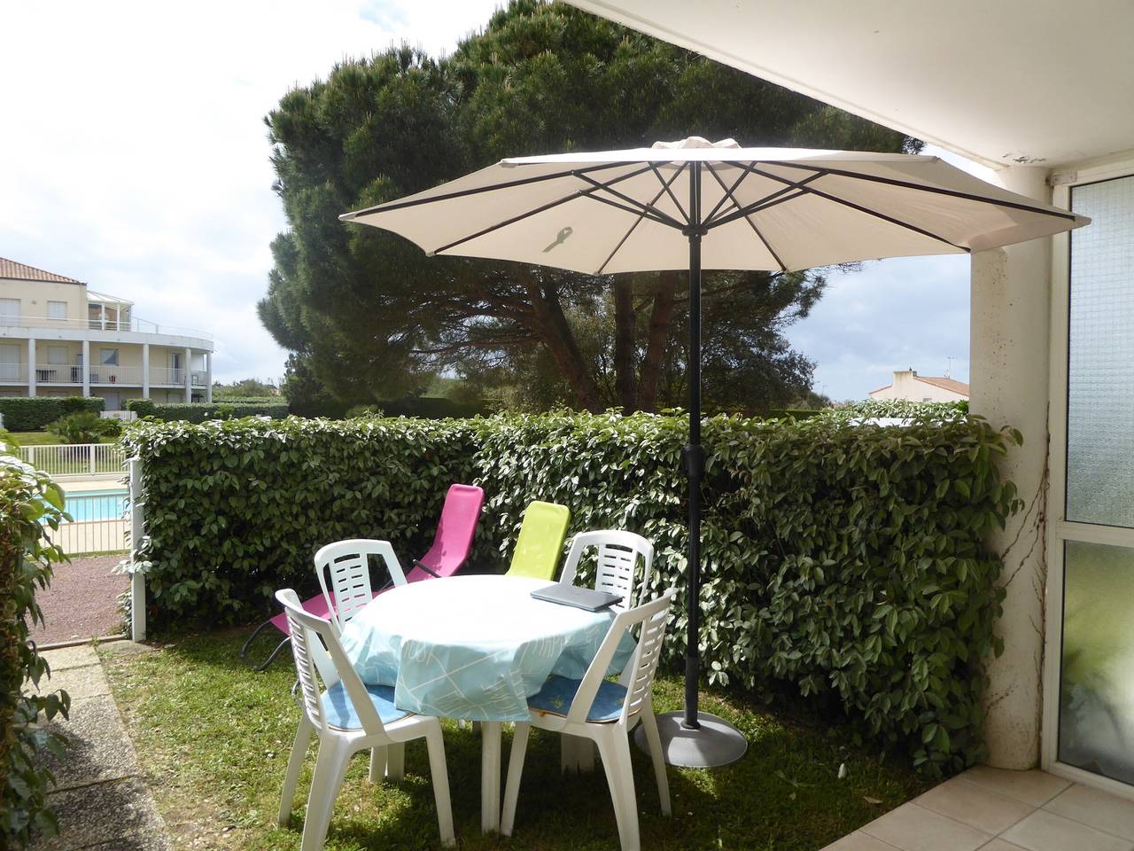 Appartement entier, Appartement Cosy avec Piscine, près du Lac de Tanchet et Plages, Les Sables-d'Olonne in Château-d'Olonne, Les Sables-d'Olonne