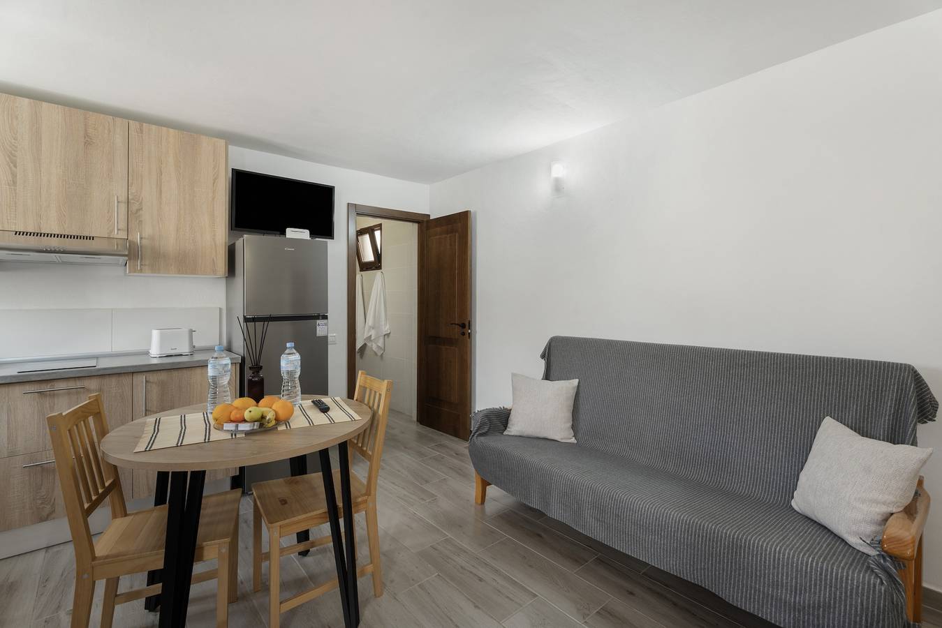 Ferienhaus 'El Barril' mit Meerblick, privater Terrasse und Wlan in Guía de Isora, Teneriffa Süd