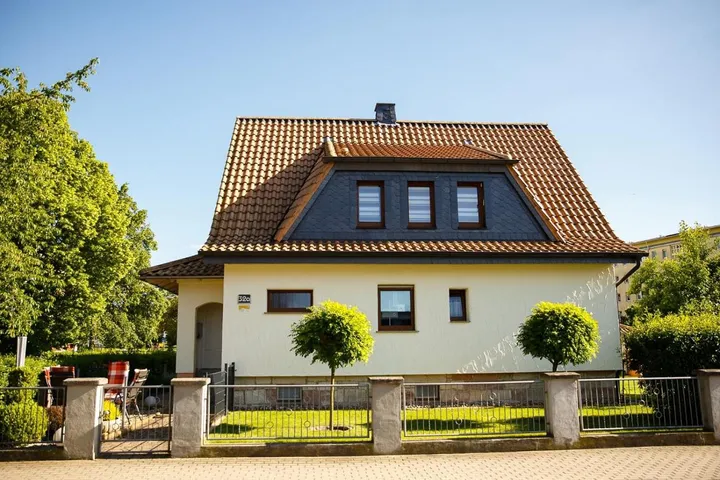 Ferienwohnung für 4 Personen, mit Terrasse und Ausblick - 1