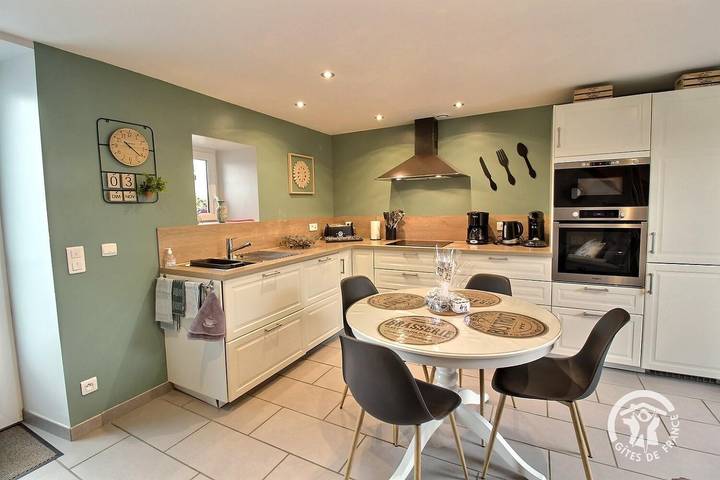 Gîte pour 4 personnes, avec jardin et terrasse à Plourhan - 3