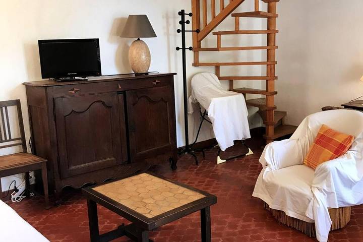 Gîte pour 4 personnes, avec jardin à Vignonet - 3