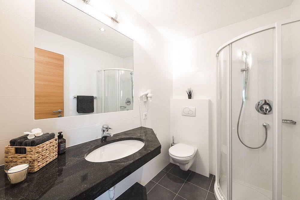 Ganze Wohnung, Panorama Maisonette Ferienwohnung Energie in Südtirol mit fabelhafter Aussicht in Matsch, Mals