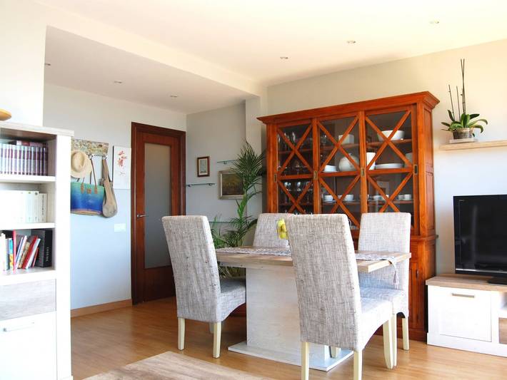 Apartamento entero, Apartamento luminoso para parejas con vista al mar en Vilassar de Mar in Vilasar de Mar, Maresme