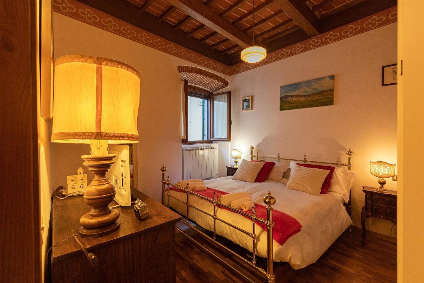 Entire holiday apartment, L'Angolo del Tempo by Holiday World in Arezzo, Arezzo Province