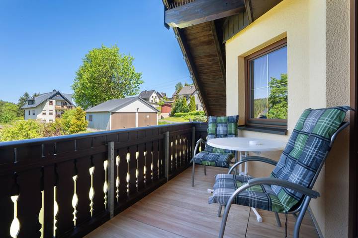 Studio für 4 Personen, mit Balkon in Marienberg - 2