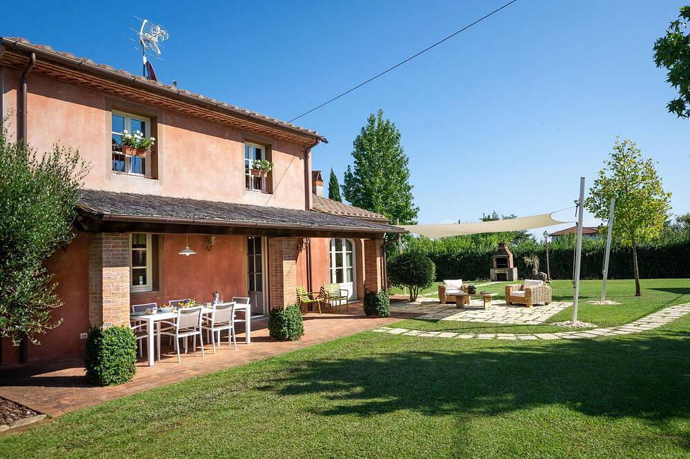Casa vacanza a Capannori a partire da 399€ a notte