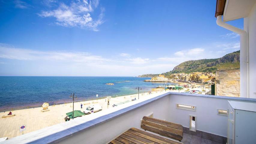 Appartamento vacanze per 4 persone, con panorama e balcone - 1