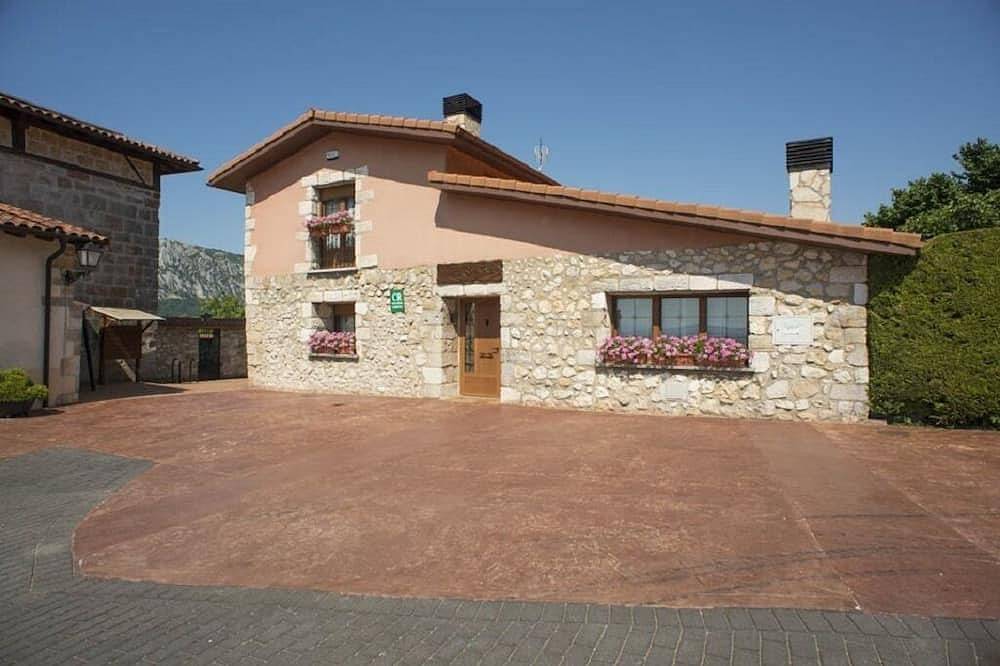 Maison Rurale Legaire Etxea in Asparrena, Chaîne Cantabrique