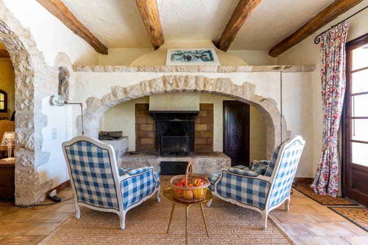 Location de vacances pour 12 personnes, avec jardin et piscine à Tourrettes-sur-Loup - 4