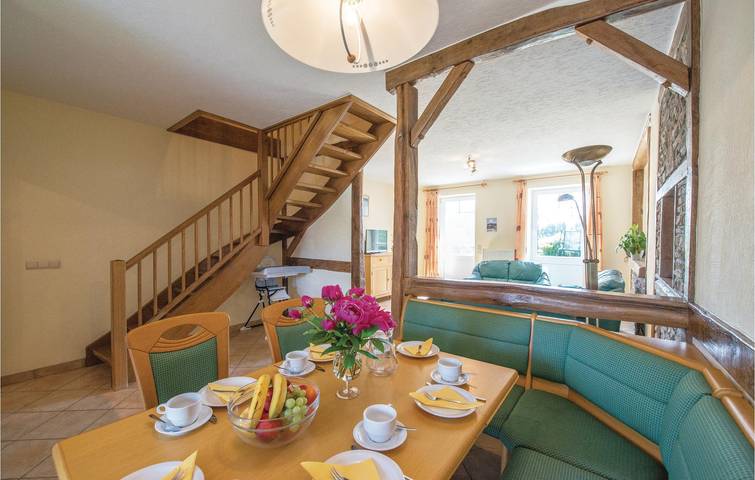 Ferienhaus für 6 Personen mit Terrasse in Burg-Reuland, Lüttich und Umgebung